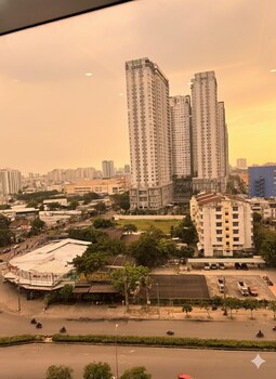 sunrise high floor pool ben thanh gym