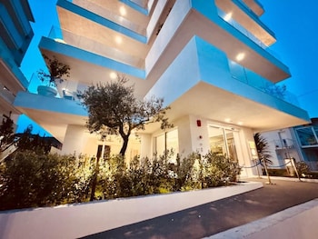 schiavon beach palace