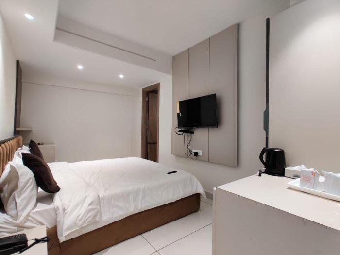 hotel m k