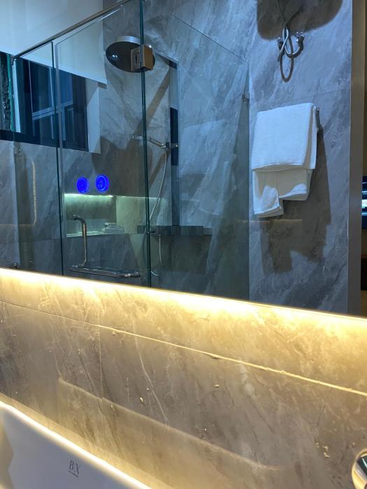 fahari suites by ww