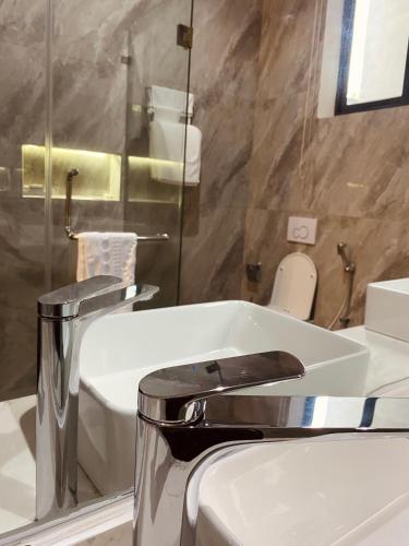 fahari suites by ww