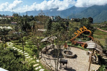 the mong garden homestay sapa