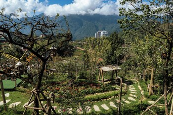 the mong garden homestay sapa