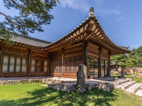 rakkojae hahoe hanok hotel