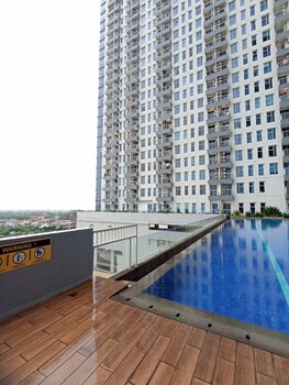 gatotkaca hotels