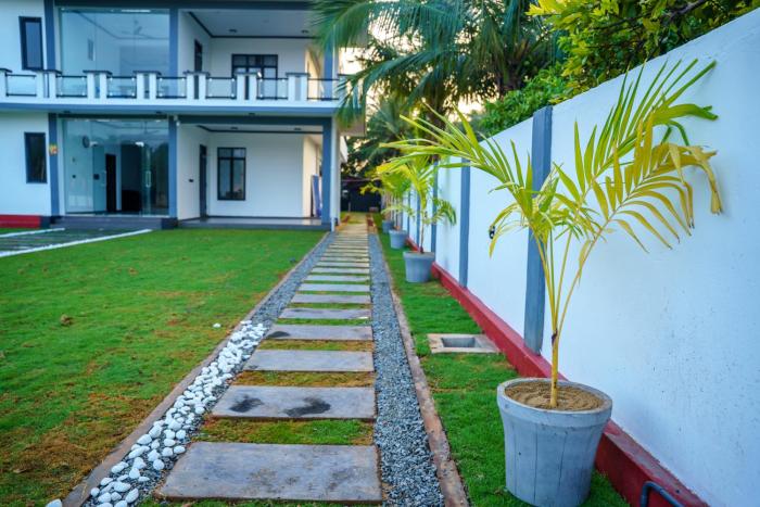nilaveli royal paradise