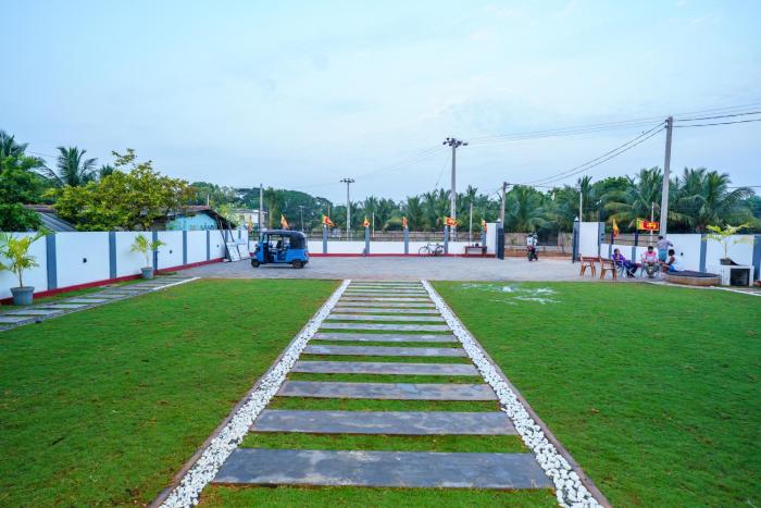 nilaveli royal paradise