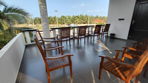 nilaveli royal paradise