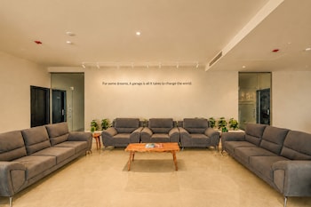 s by z hotels hsr