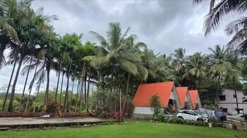 Rustic Palms - Restaurant & Cabins,,3 star