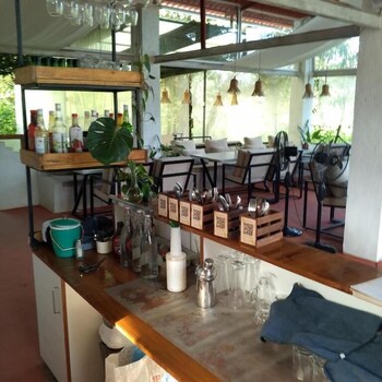 rustic palms restaurant and cabins