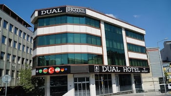 dual hotel