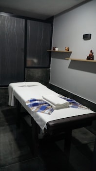 Dual Hotel,,3 star