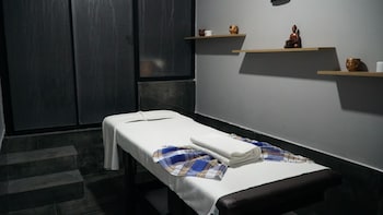 Dual Hotel,,3 star