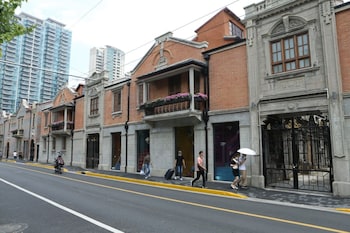 jinglaihotel southbundxintiandi branch