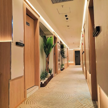 shanghai puyi hotel