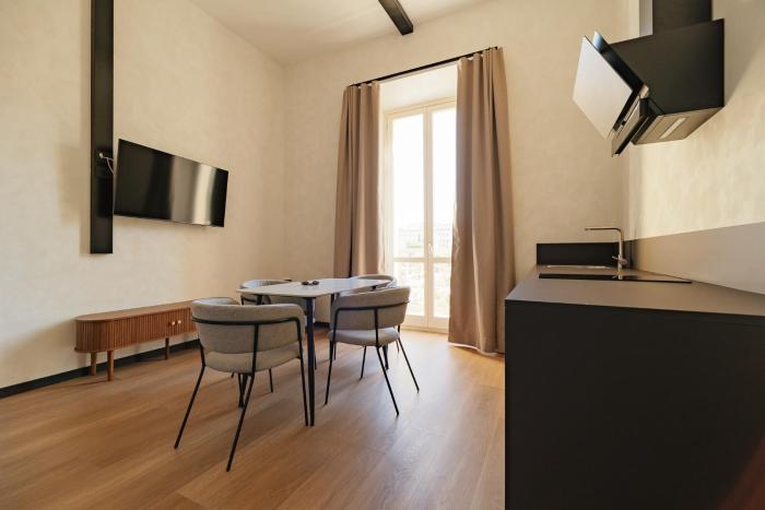 cavour suites