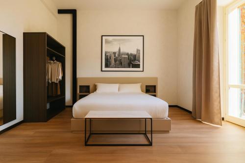 Cavour Suites,,3 star