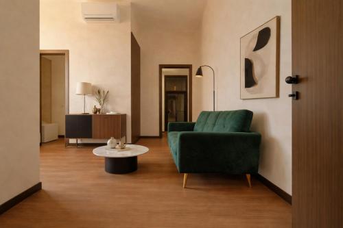 Cavour Suites,,3 star