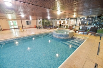 los naranjos hotel
