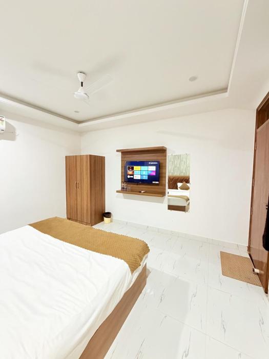 shri prem sharnam by the aureo hotels