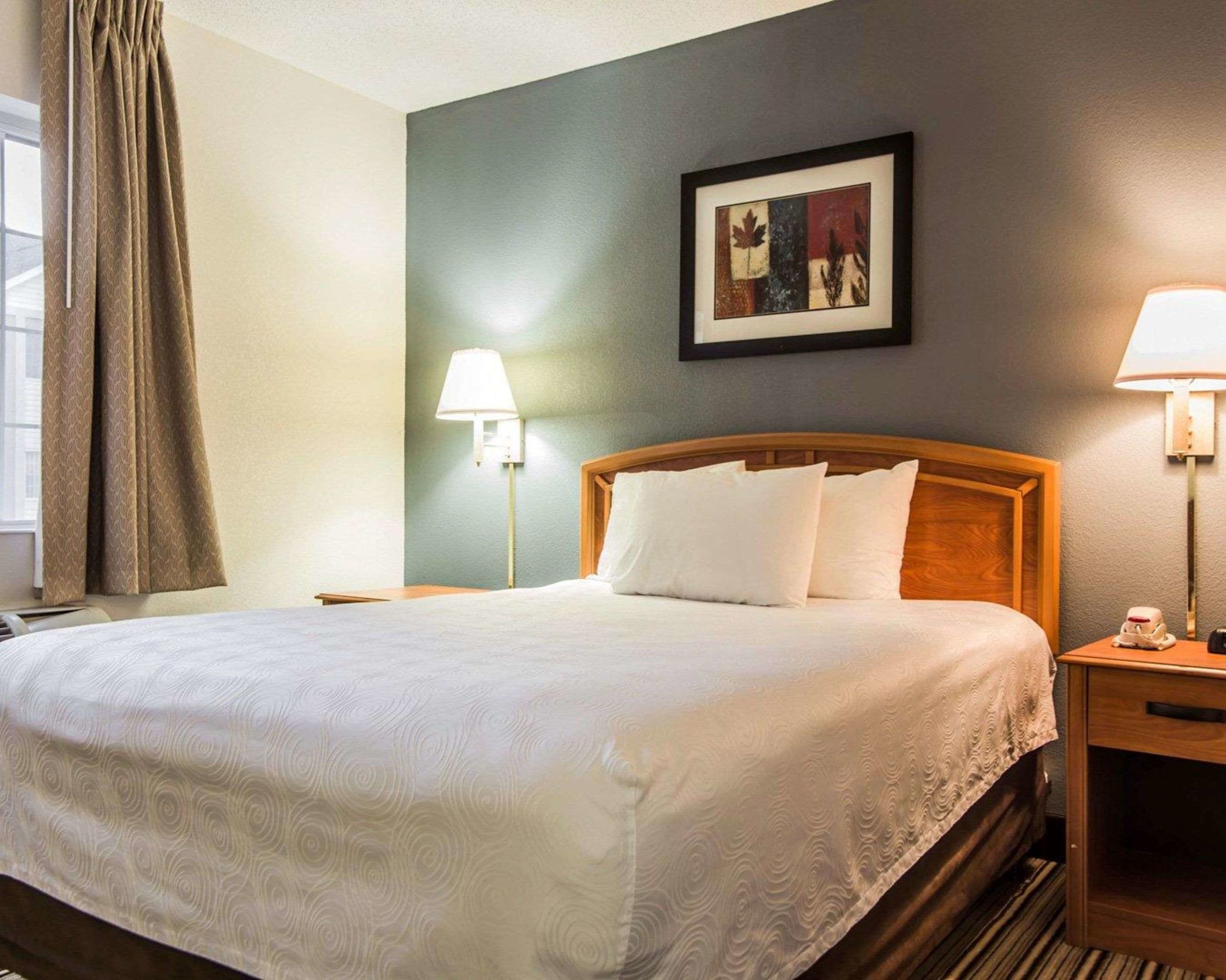 candlewood suites charlotte arrowood by ihg