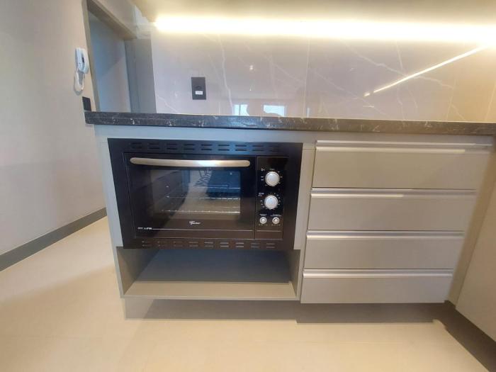 vhome flat hotel