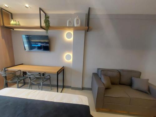 vhome flat hotel