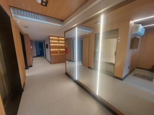 vhome flat hotel