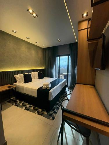 vhome flat hotel