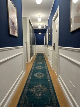 Crescenzio 74 Boutique Guest House By Ghor,,3 star
