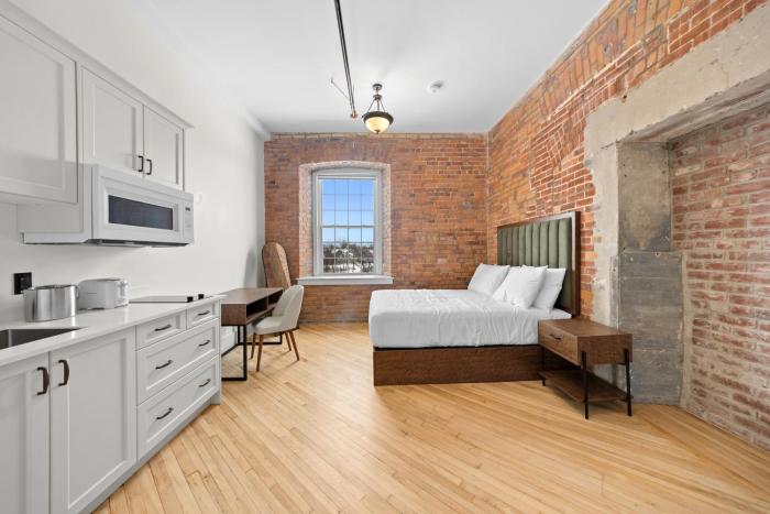 tri century mill suites