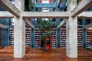 Stamba Hotel,Tbilisi State University>>Tbilisi,5 star