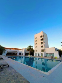 El Djanoub Hotel,,3 star