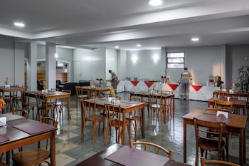 carlton express antigo plaza hotel