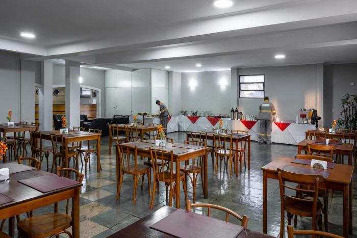 carlton express antigo plaza hotel