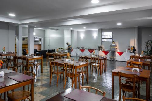 carlton express antigo plaza hotel