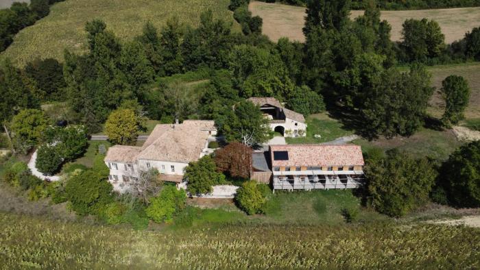 montcuq en quercy blanc