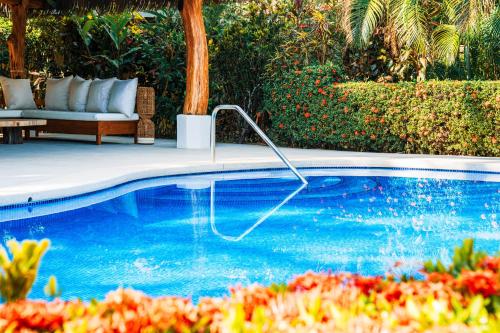 serena nosara beach retreat