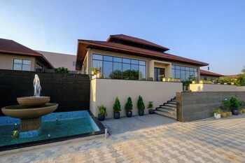 nowal naturecare resort