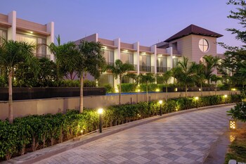 nowal naturecare resort