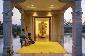 nowal naturecare resort