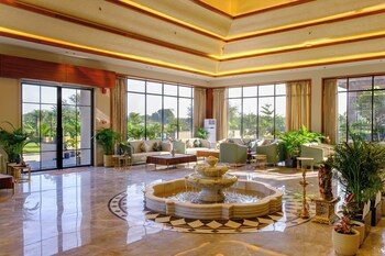 nowal naturecare resort