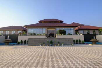 Nowal Naturecare Resort,,3 star