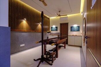 nowal naturecare resort