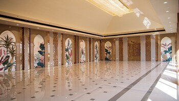 nowal naturecare resort