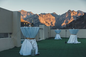 ubaia hotel