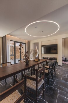 Ubaia Hotel,,3 star