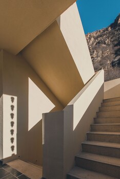 ubaia hotel