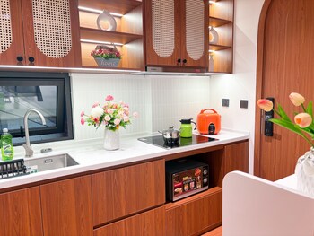 Gaia House Le Duan,,4 star
